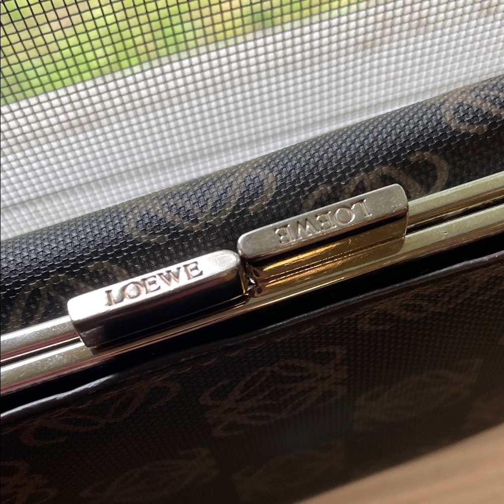Authentic Loewe Anagram Trifold Wallet kiss-lock closure - Picture 5 of 15